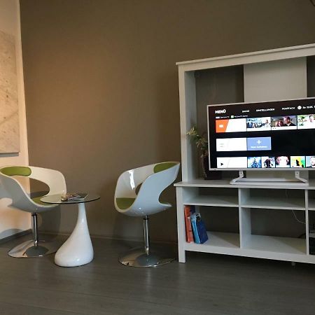 Cafe Marlitt Appartamento Arnstadt Esterno foto